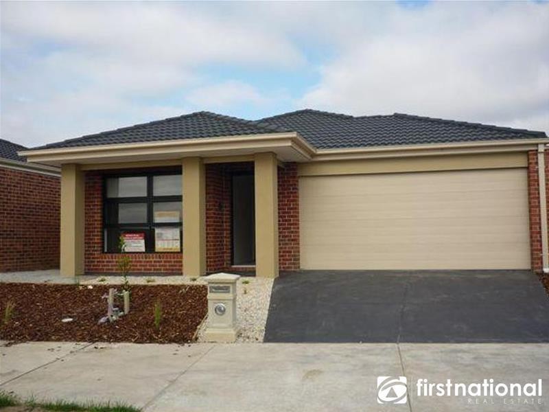 103 Henry Road, Pakenham VIC 3810