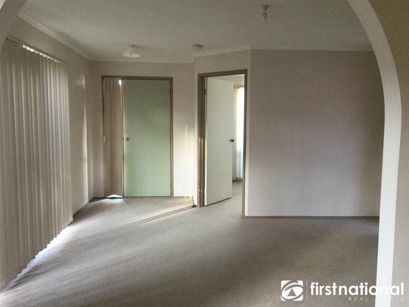 8 Cooney Close, Berwick VIC 3806