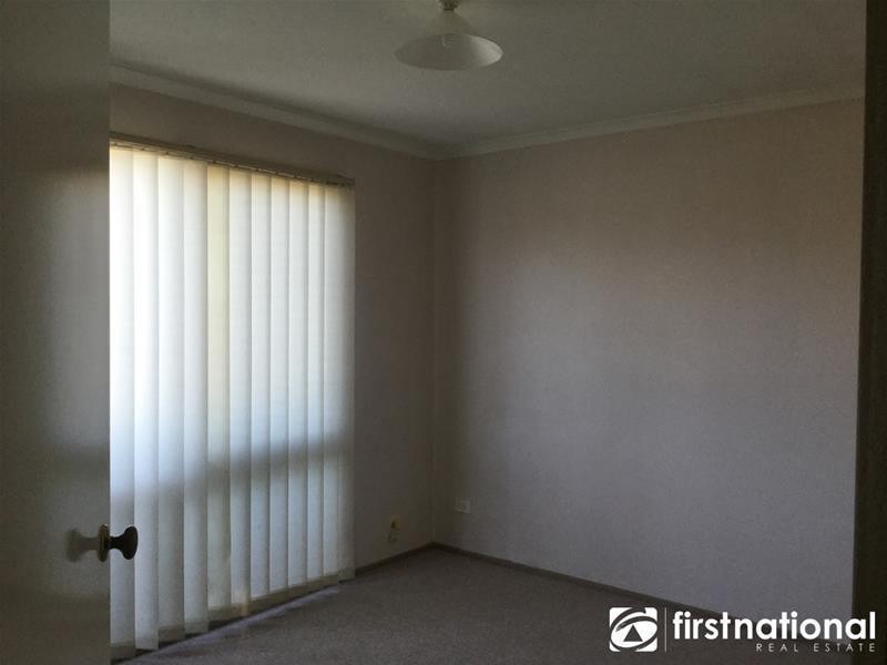 8 Cooney Close, Berwick VIC 3806