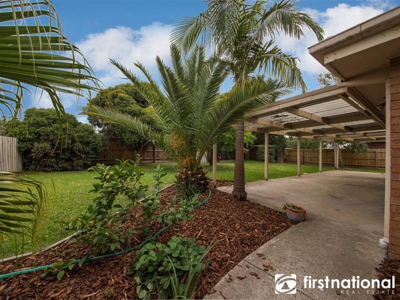 1 Dunbarton Drive, Pakenham VIC 3810