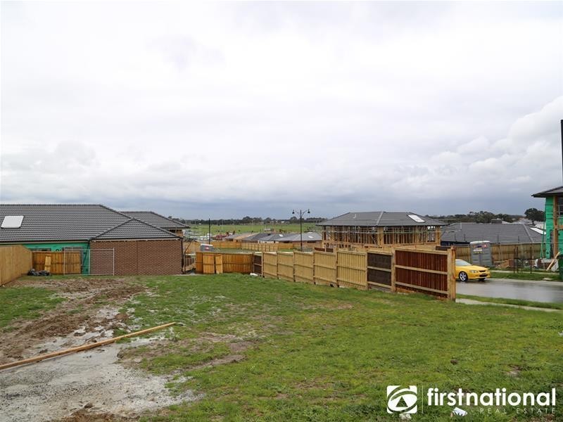 2 (Lot 223) Elton  Place, Officer VIC 3809