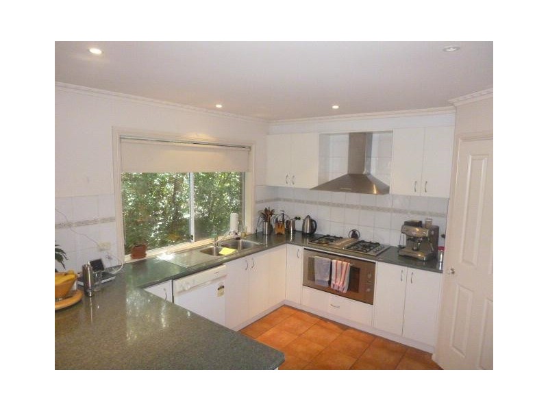 48 Chirnside Road, Berwick VIC 3806