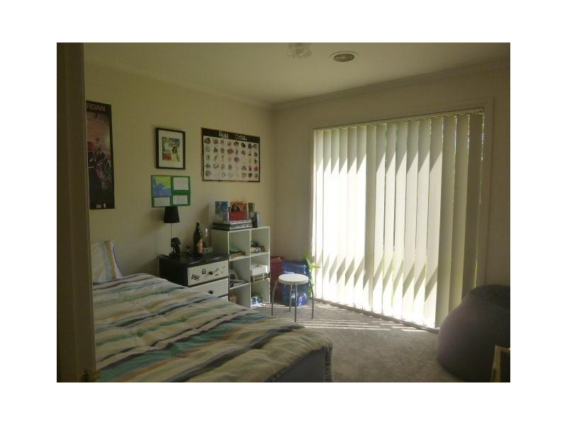 48 Chirnside Road, Berwick VIC 3806