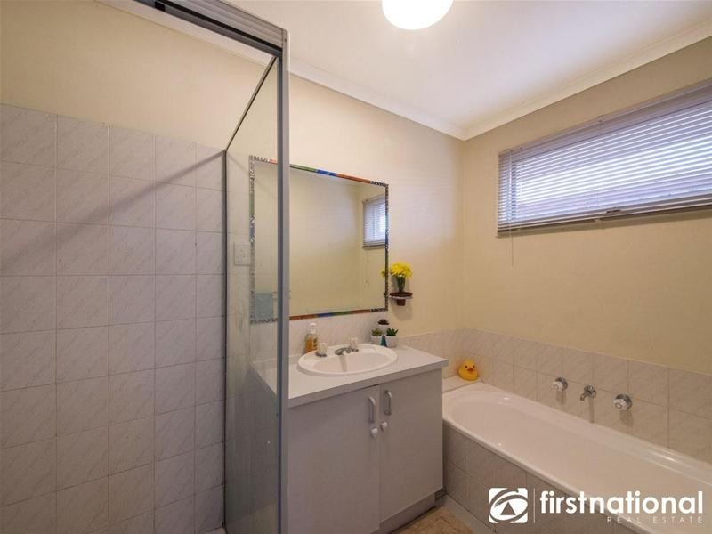 8 Melissa Court, Hampton Park VIC 3976