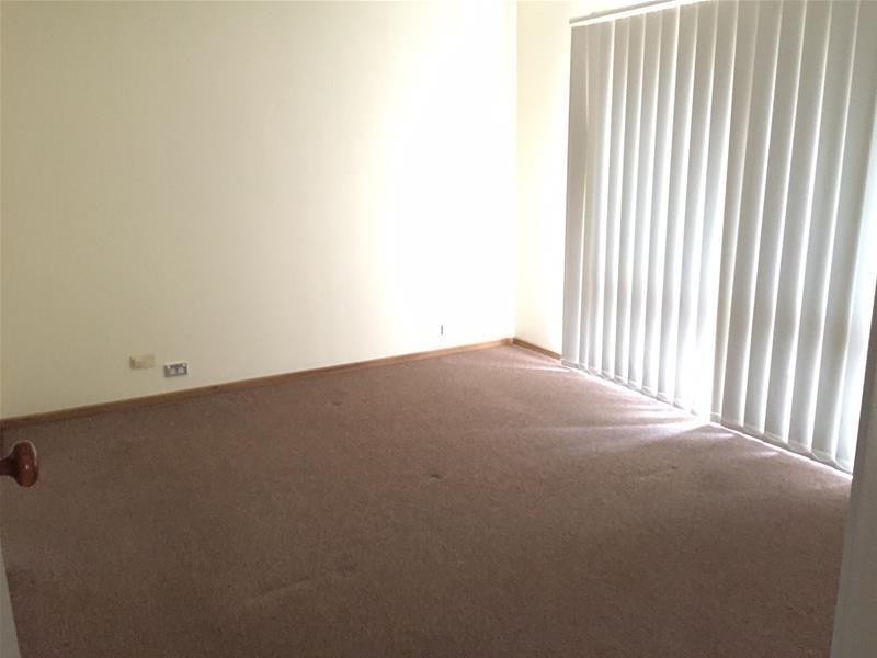 5 Escott Grove, Berwick VIC 3806