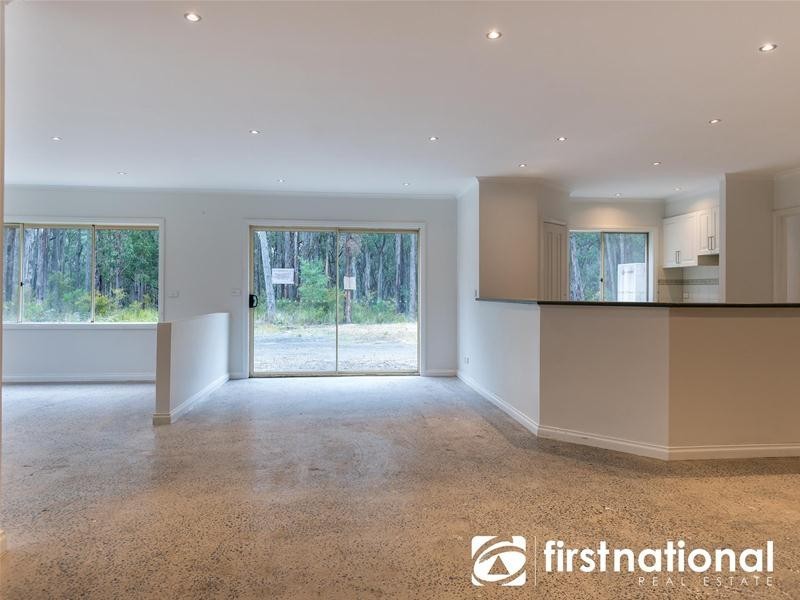 181 Mann Road, Pakenham Upper VIC 3810