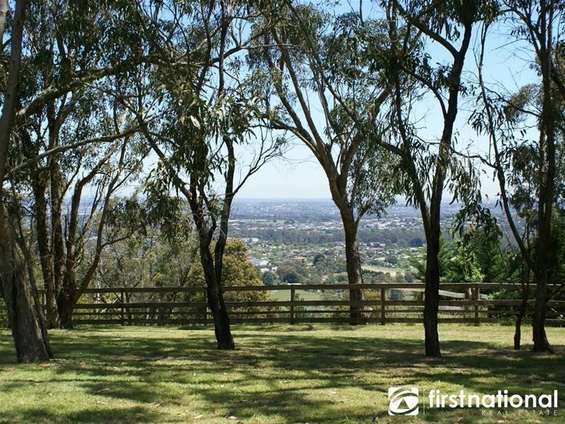105 Cooinda Road, Beaconsfield VIC 3807