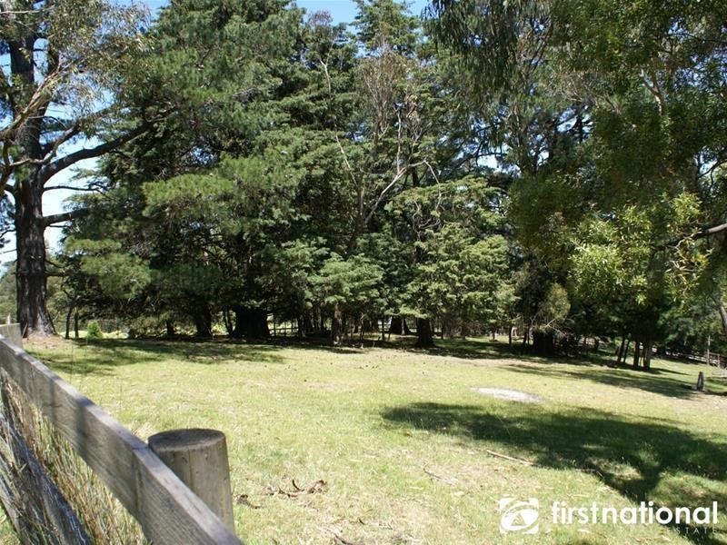 105 Cooinda Road, Beaconsfield VIC 3807