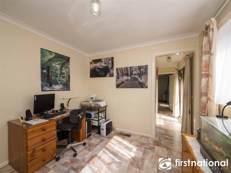 28 Cornwall Street, Hallam VIC 3803