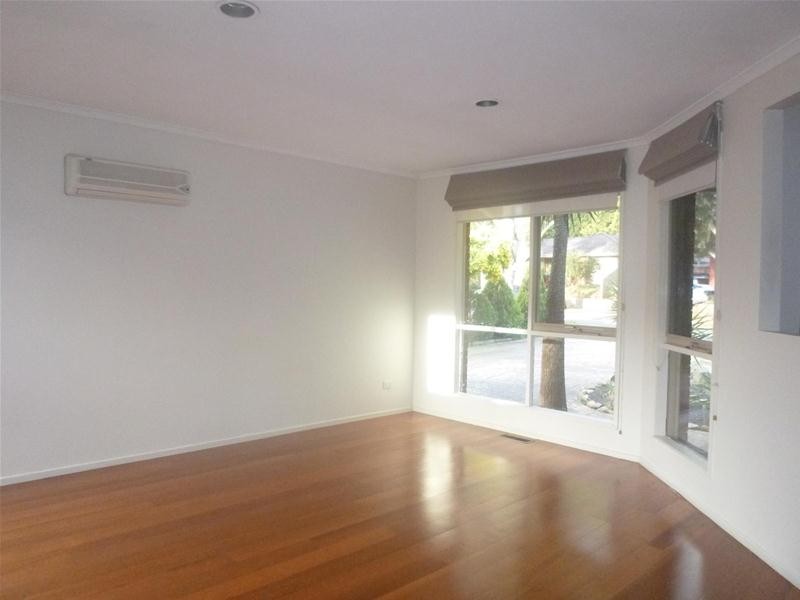 43 Coowarra Way, Berwick VIC 3806