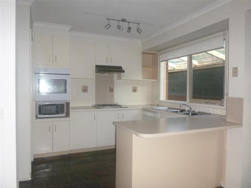 43 Coowarra Way, Berwick VIC 3806