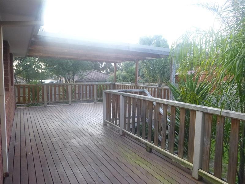 43 Coowarra Way, Berwick VIC 3806