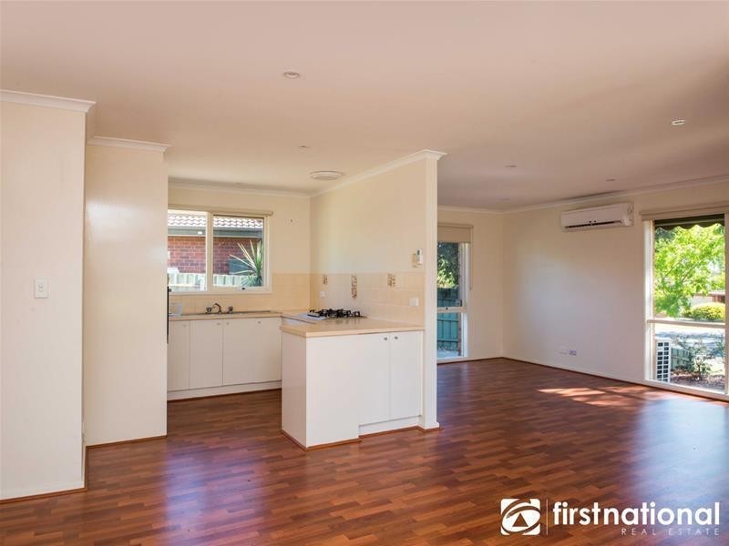 38 Meeking Drive, Pakenham VIC 3810