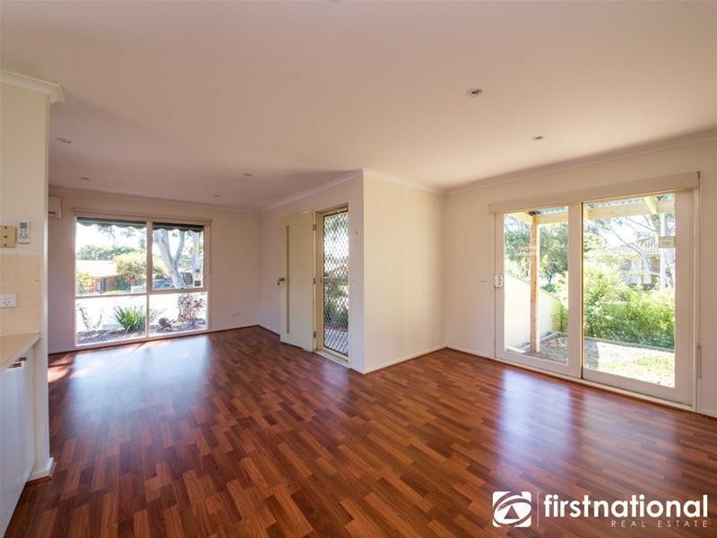 38 Meeking Drive, Pakenham VIC 3810