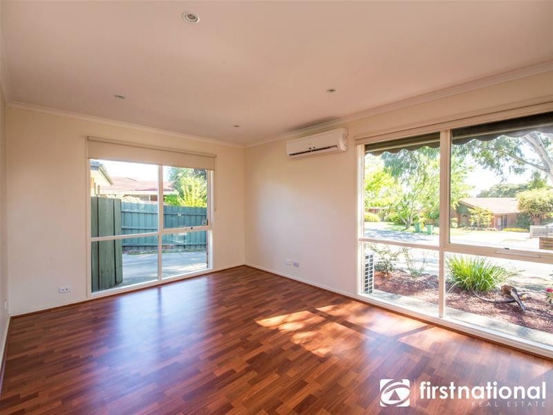 38 Meeking Drive, Pakenham VIC 3810