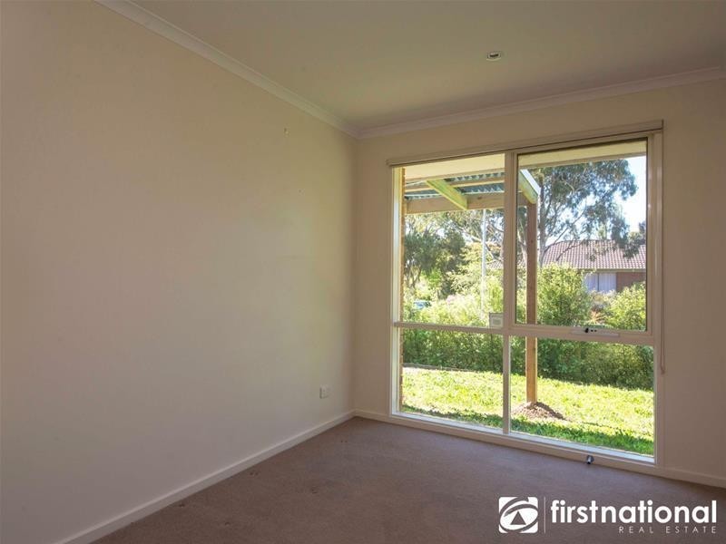 38 Meeking Drive, Pakenham VIC 3810