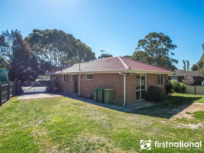 38 Meeking Drive, Pakenham VIC 3810