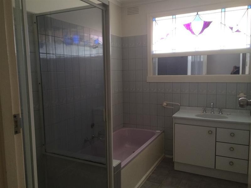 6 Mansfield Street, Berwick VIC 3806