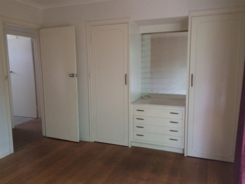 6 Mansfield Street, Berwick VIC 3806