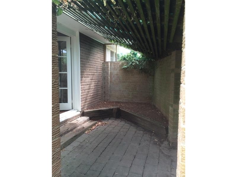 6 Mansfield Street, Berwick VIC 3806