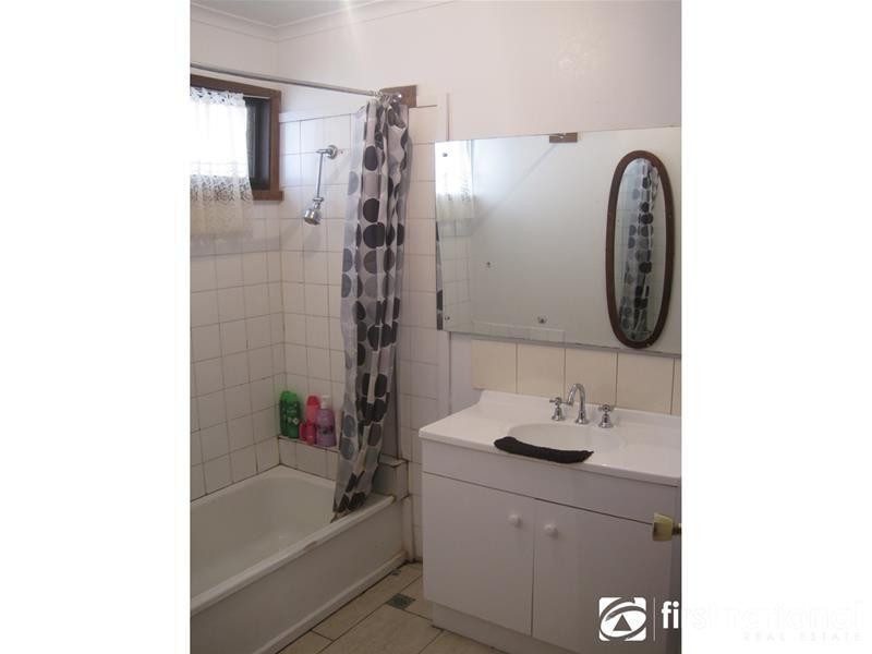 14 Wadsley Avenue, Pakenham VIC 3810