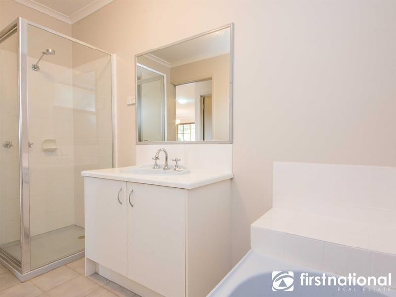 27 The Gateway, Berwick VIC 3806