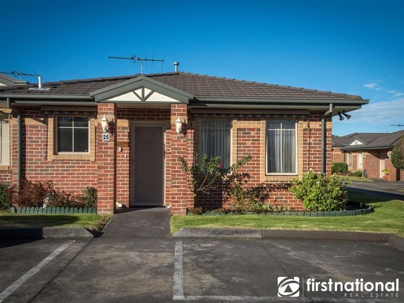 25/21-25 Parkhill Drive, Berwick VIC 3806