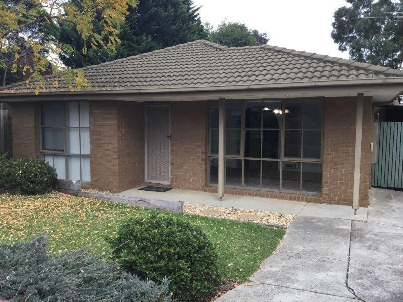 37 Garnet Close, Narre Warren VIC 3805