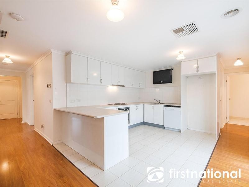 74 Warana Drive, Hampton Park VIC 3976