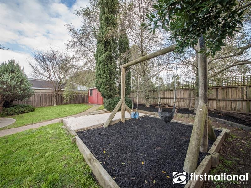 7 Dryden Court, Berwick VIC 3806