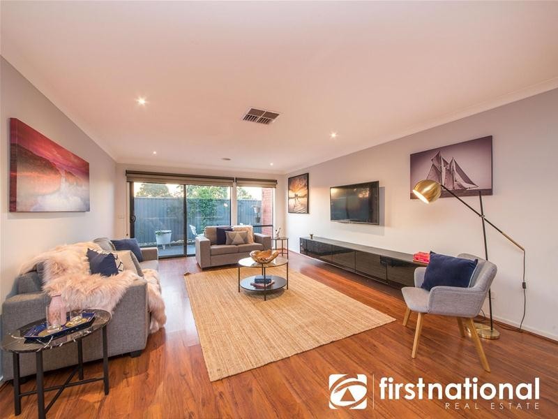 14 Azure Court, Pakenham VIC 3810