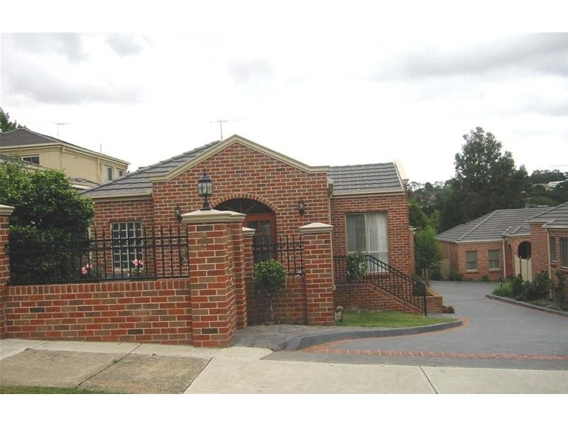 1/3 Miller Street, Berwick VIC 3806