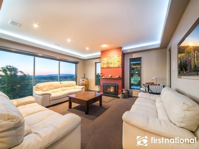 195 Split Rock Road, Beaconsfield Upper VIC 3808