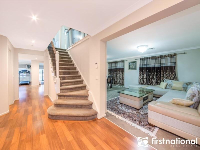 63 Loxley Boulevard, Narre Warren South VIC 3805