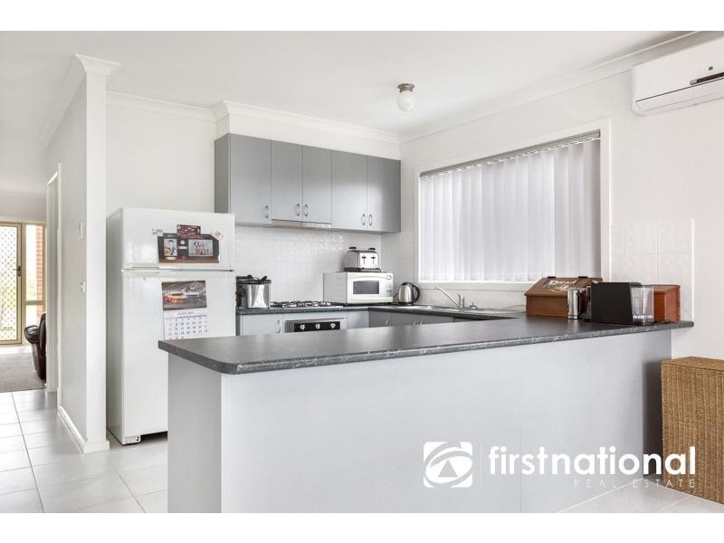 6/137 Ahern Road, Pakenham VIC 3810