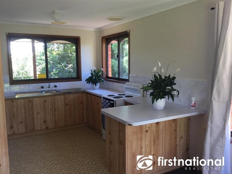 72 Gardenia Street, Pakenham VIC 3810