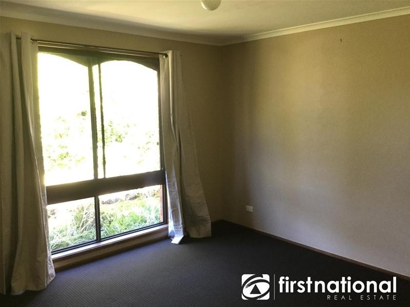 72 Gardenia Street, Pakenham VIC 3810