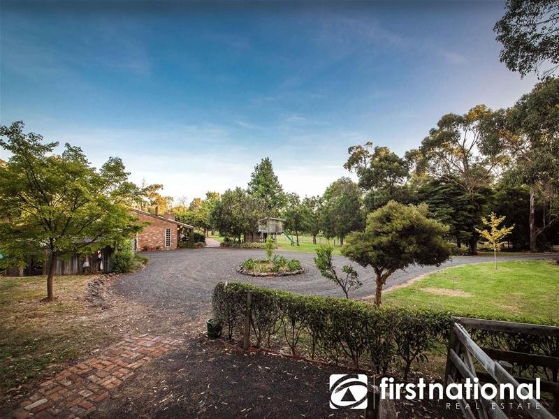 2 Noack Road, Harkaway VIC 3806