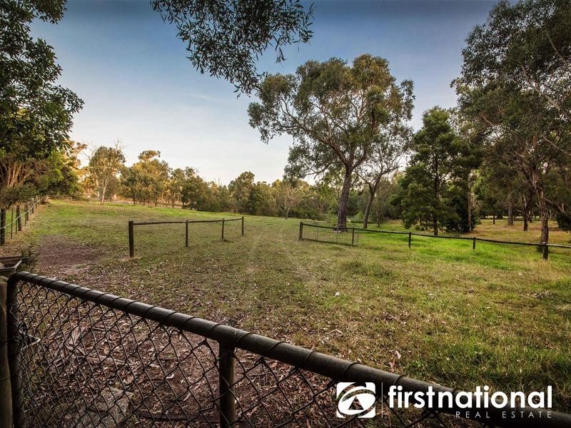 2 Noack Road, Harkaway VIC 3806