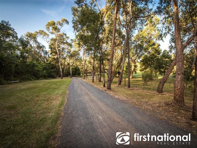 2 Noack Road, Harkaway VIC 3806
