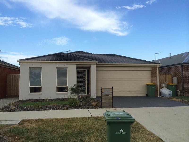 6 Turnbridge Road, Officer VIC 3809