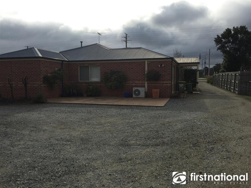 472 Princes Highway, Officer VIC 3809