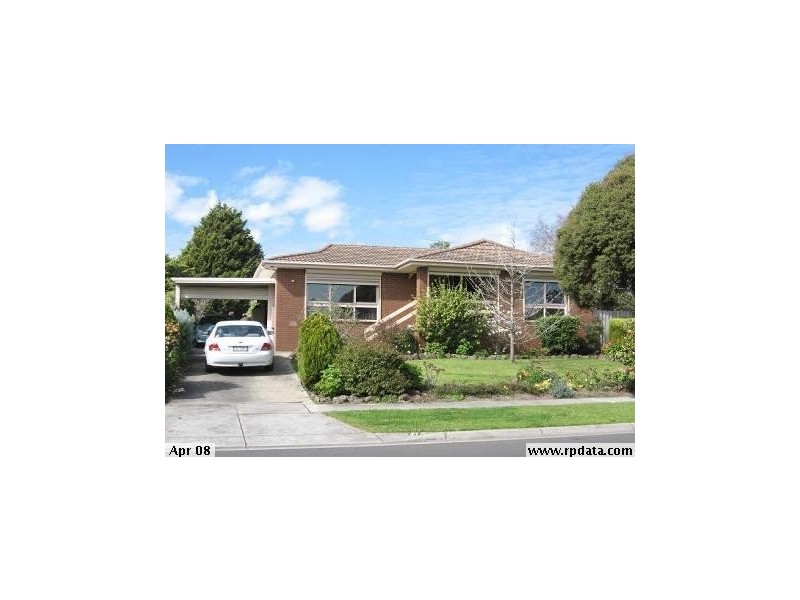 21 Evan Street, Berwick VIC 3806