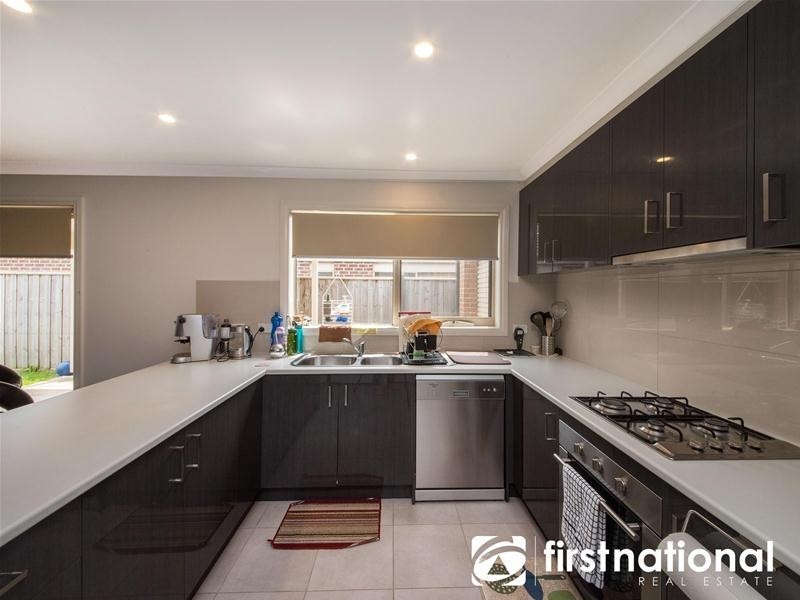 17 Goulburn Street, Cranbourne East VIC 3977