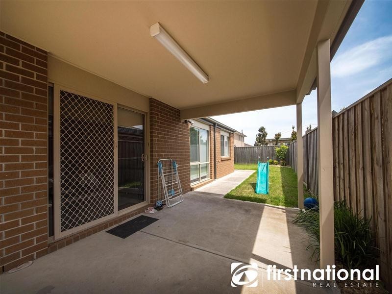 17 Goulburn Street, Cranbourne East VIC 3977