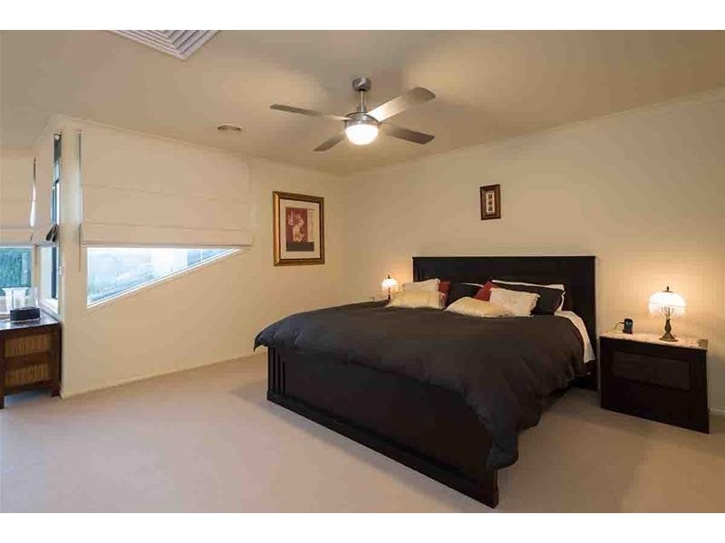 5 Mercy Court, Narre Warren South VIC 3805