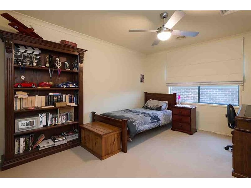 5 Mercy Court, Narre Warren South VIC 3805