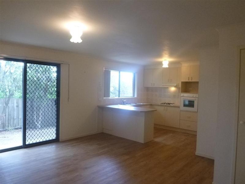 65 Eagle Drive, Pakenham VIC 3810