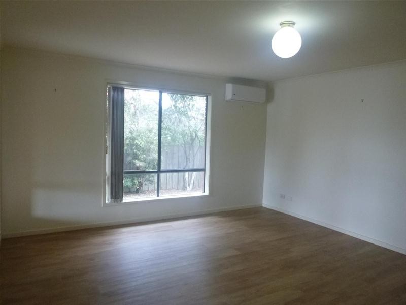 65 Eagle Drive, Pakenham VIC 3810