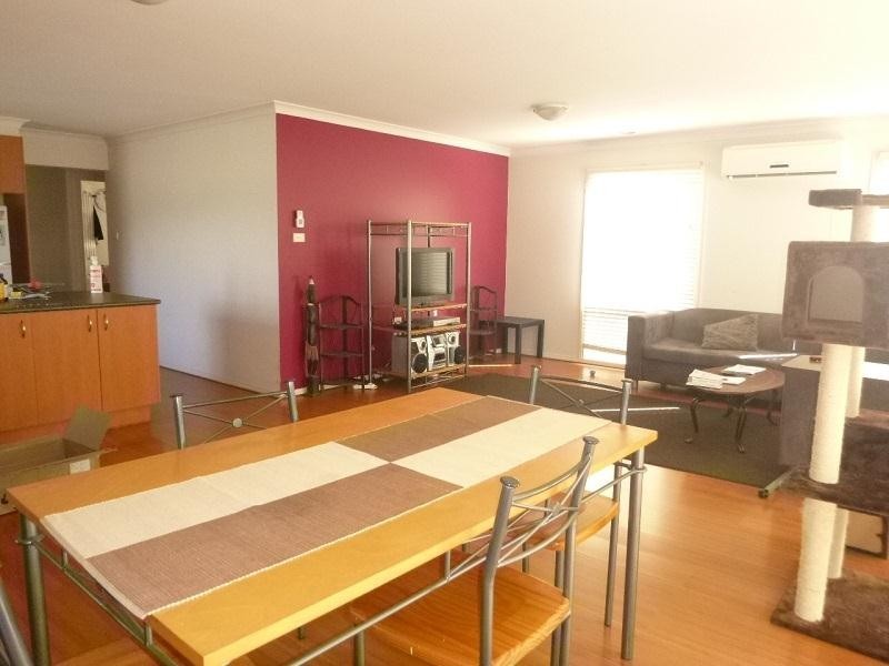 10 Wallingford Place, Narre Warren South VIC 3805